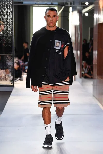 Look 106